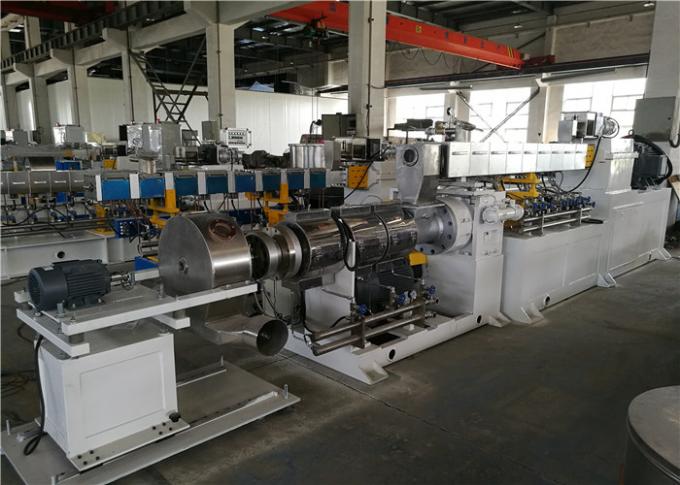 Máquina plástica horizontal de dos fases de la granulación para el material ZL75-180 del cable del PVC