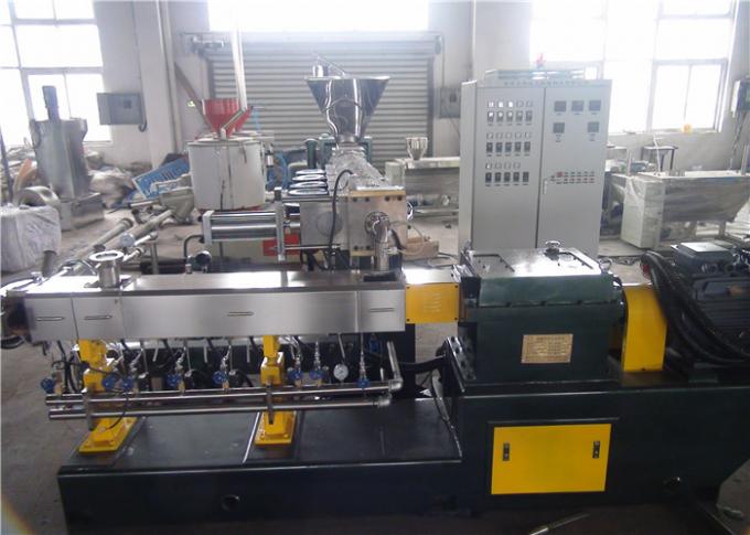 Máquina de la granulación de la eficacia alta PE, garantía de un año de la máquina del extrusor del ANIMAL DOMÉSTICO